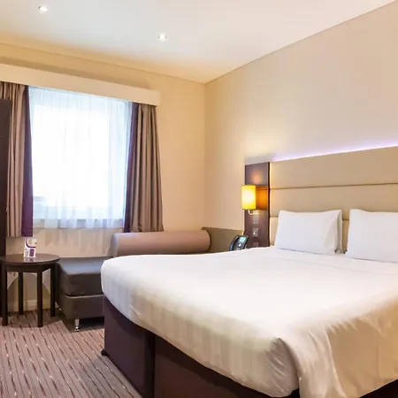 Premier Inn Doha Airport-3